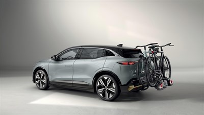 Renault Megane E-Tech 100% electric- accessories - tool-free removable towbar and bicycle rack