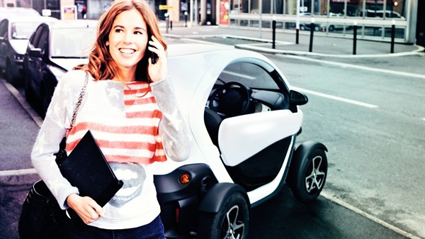 Renault Twizy Cargo luggage space
